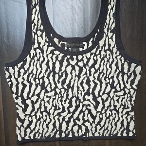 House of Harlow 1960 Black and White Women's Top